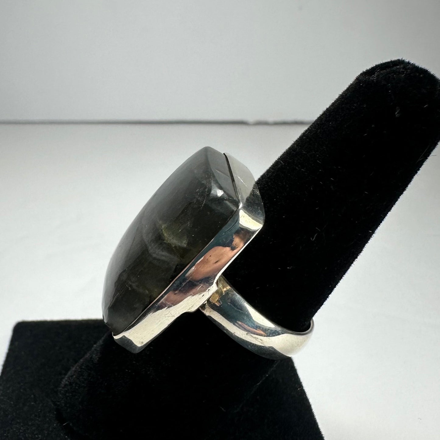 Labradorite Ring - Size 8.5