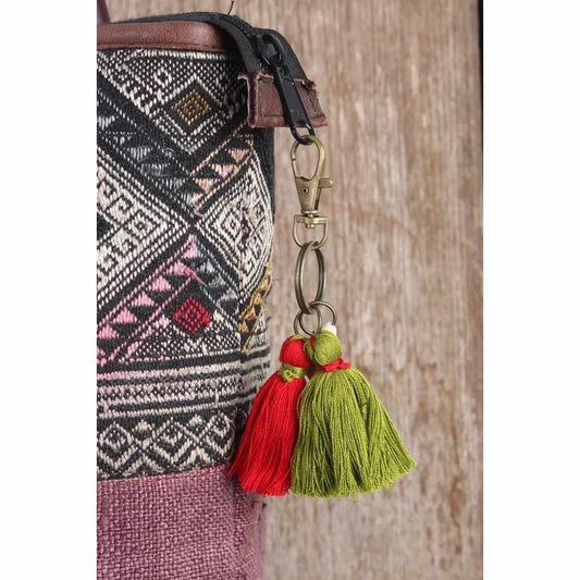 Campana Shell Tassel Zipper Pull | Handmade Keychain from Thailand