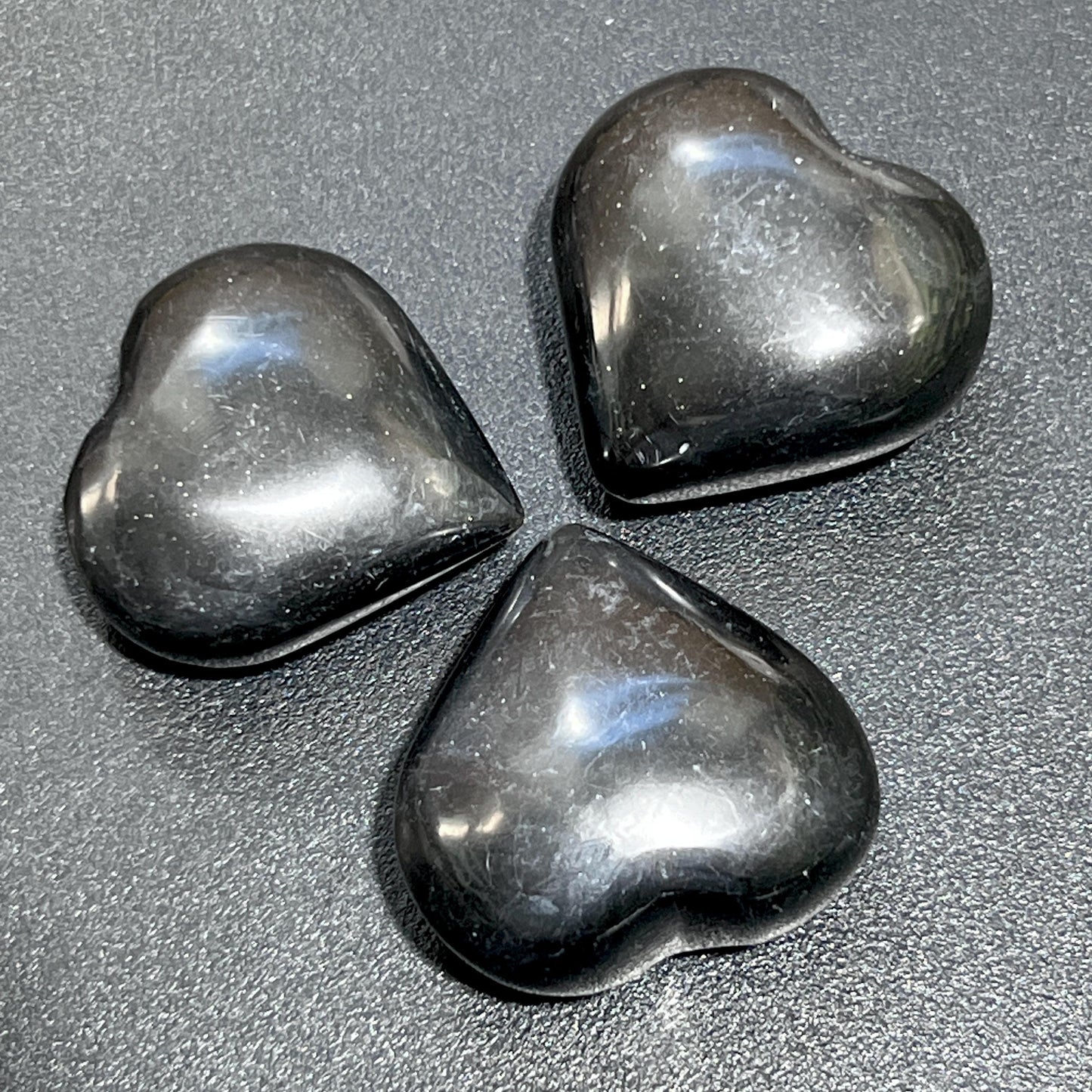 Black Onyx Puffy Heart Crystal Carving