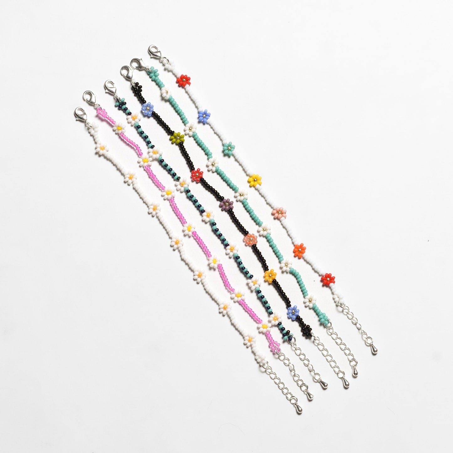 Daisy Seed Bead Flower Boho Bracelet - Guatemala