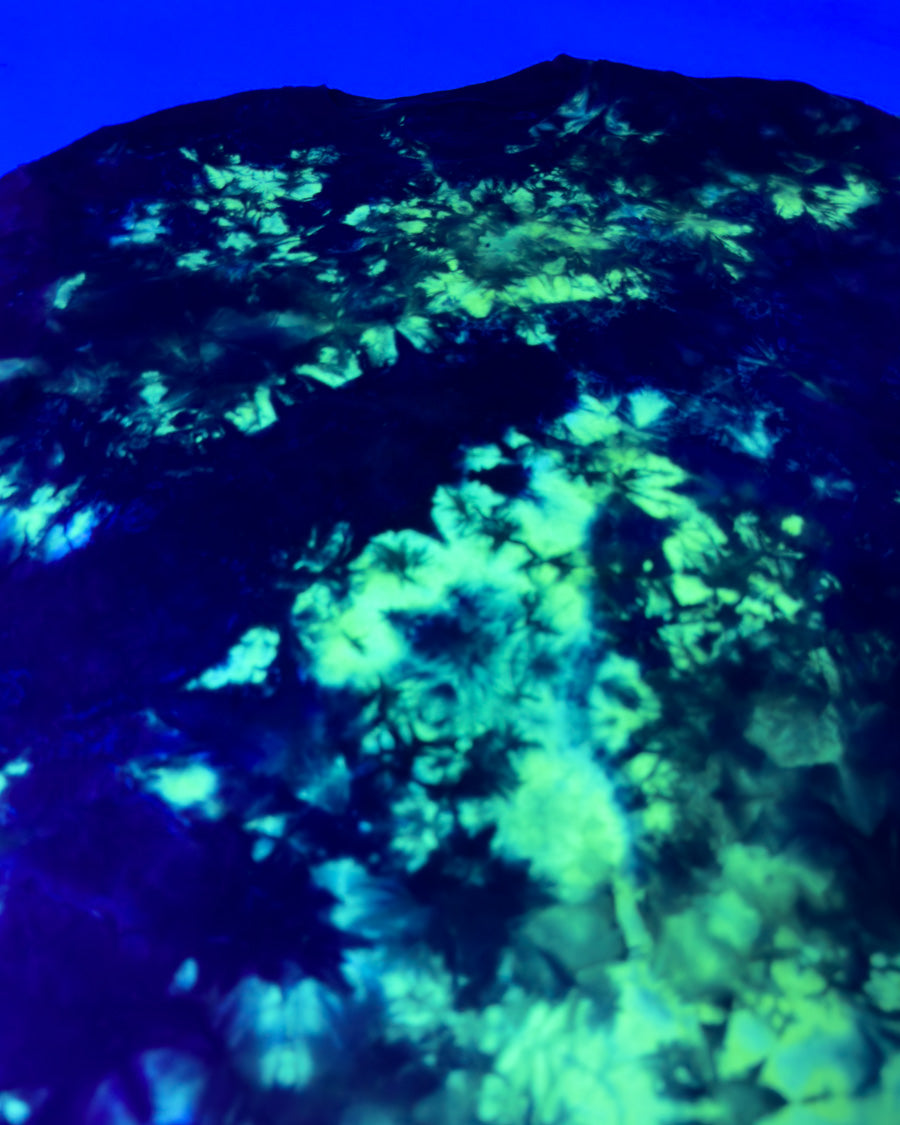 Crystal-Dyed T-Shirt – Firefly (Fluorescent)