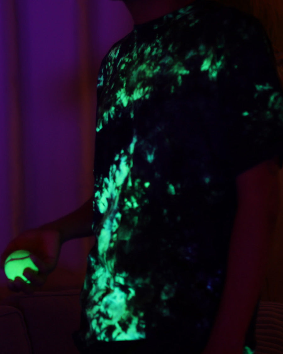 Crystal-Dyed T-Shirt – Firefly (Fluorescent)
