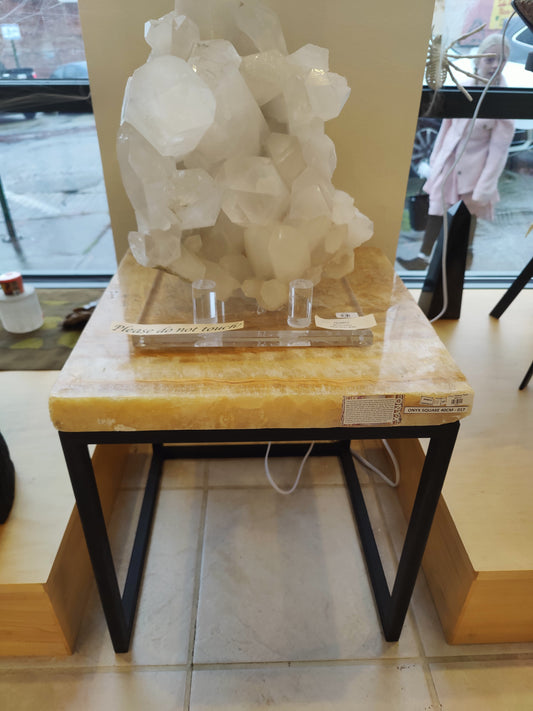 Onyx Nesting Table