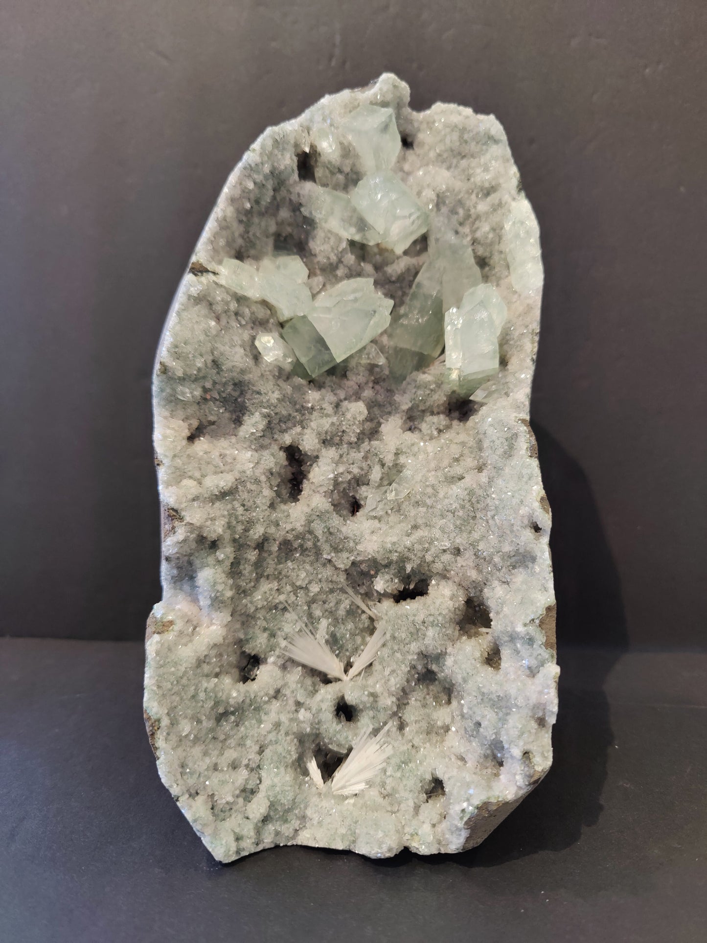 Apophyllite Cabinet Specimen 2,450g