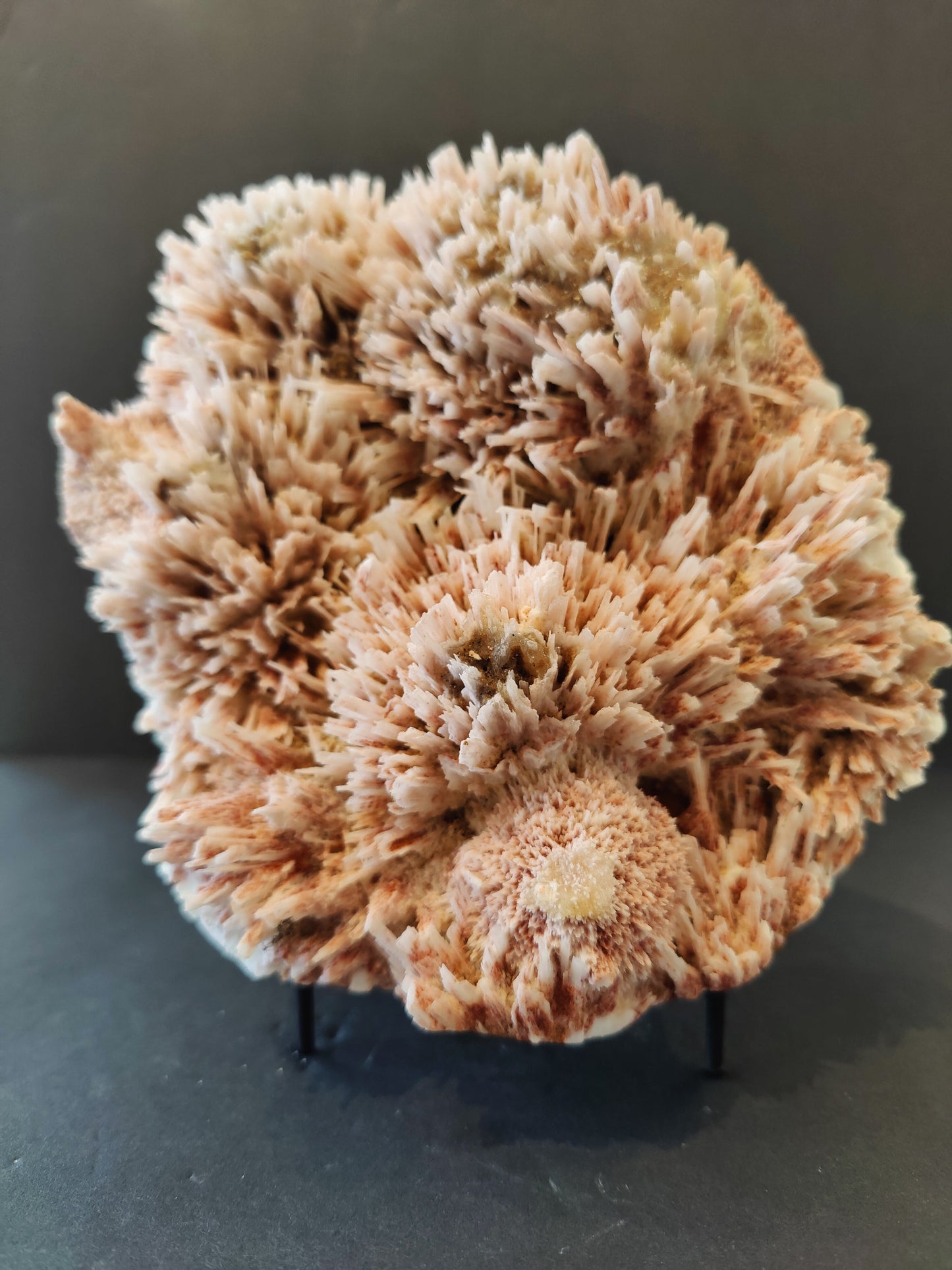 Red Mordenite with Stilbite Specimen 1,988g