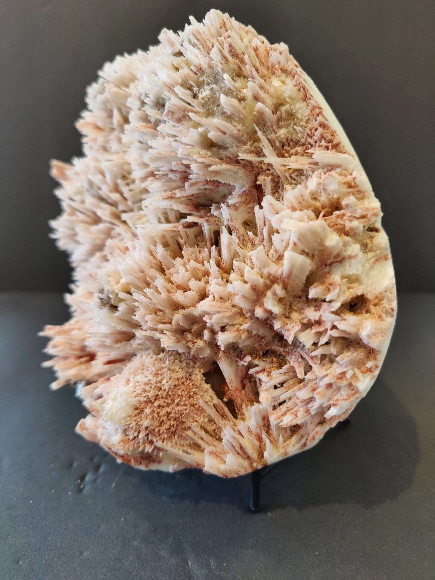 Red Mordenite with Stilbite Specimen 1,988g
