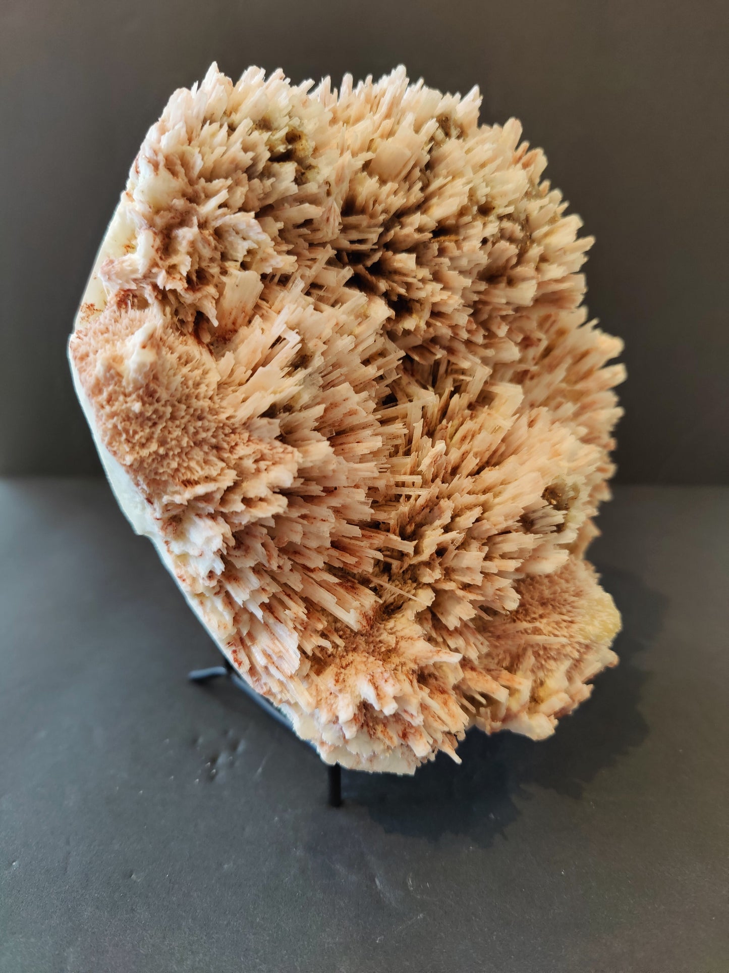 Red Mordenite with Stilbite Specimen 1,988g