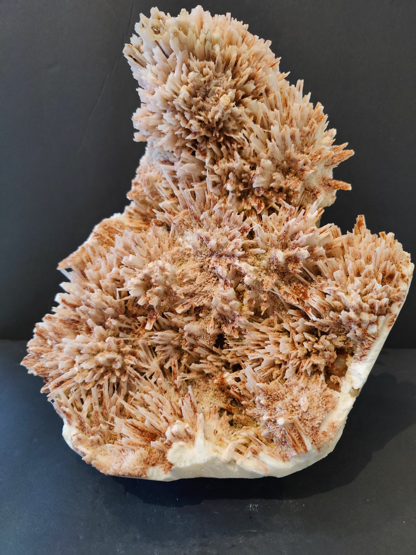 Red Mordenite with Stilbite Specimen 3,620g