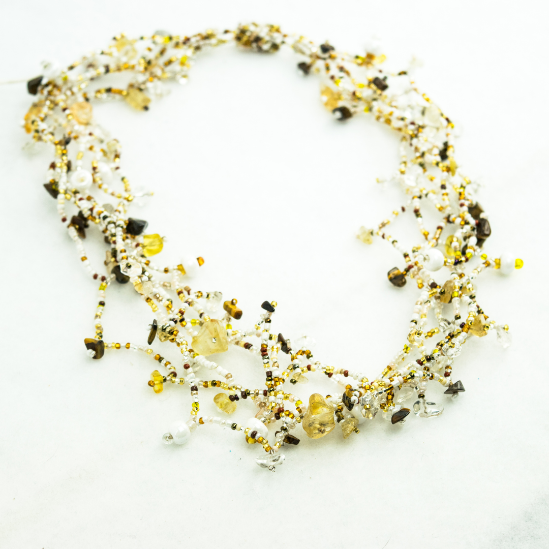 Luzy Seed Bead Necklace with Magnetic Closure - Guatemala