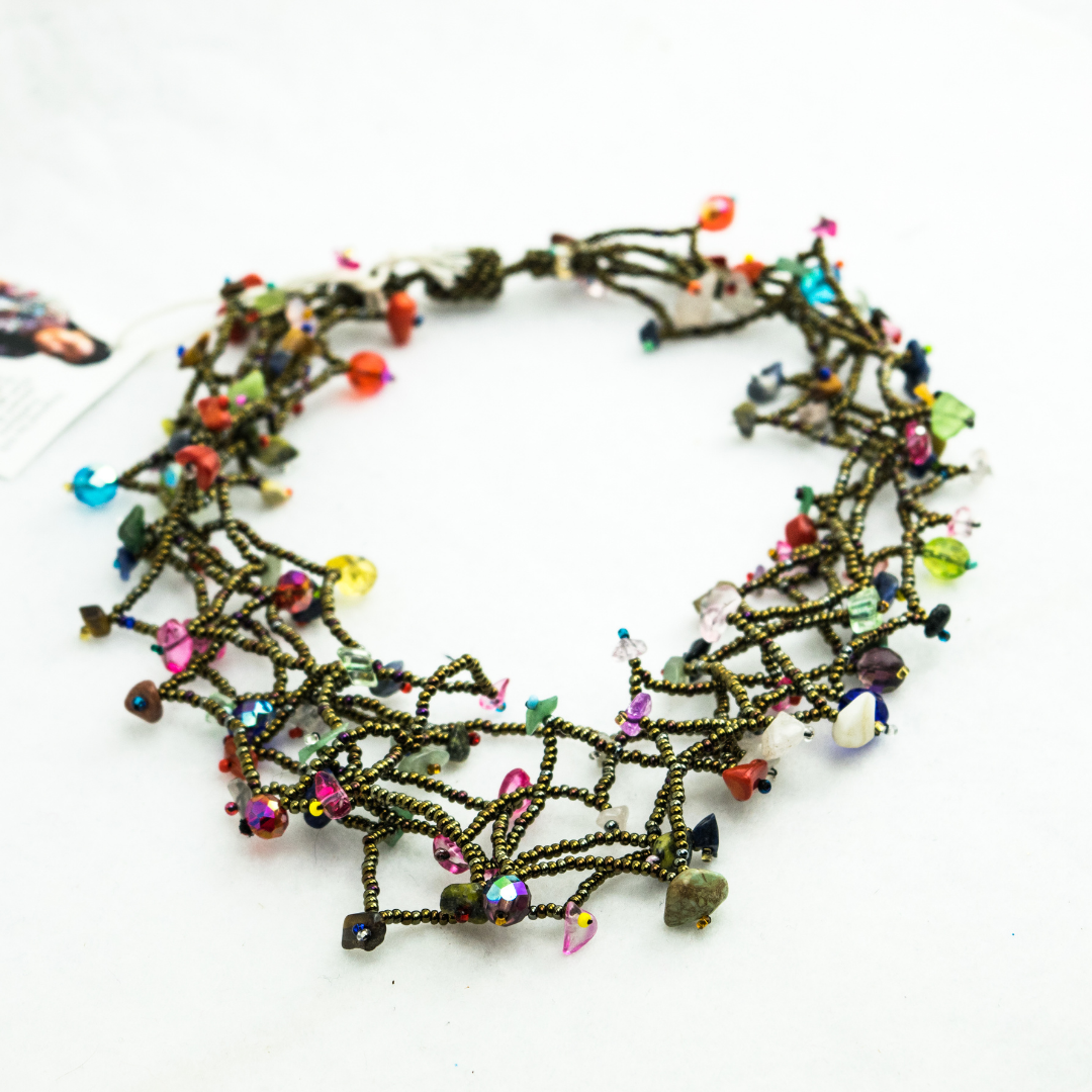 Luzy Seed Bead Necklace with Magnetic Closure - Guatemala