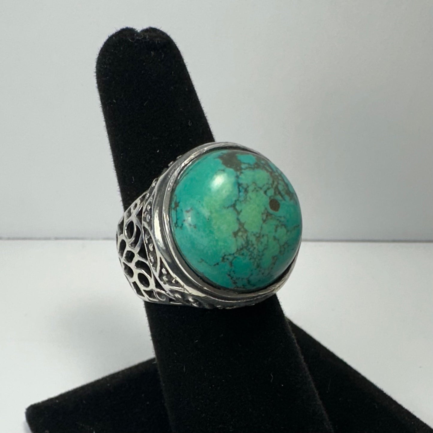 Turquoise Ring - Size 6.5
