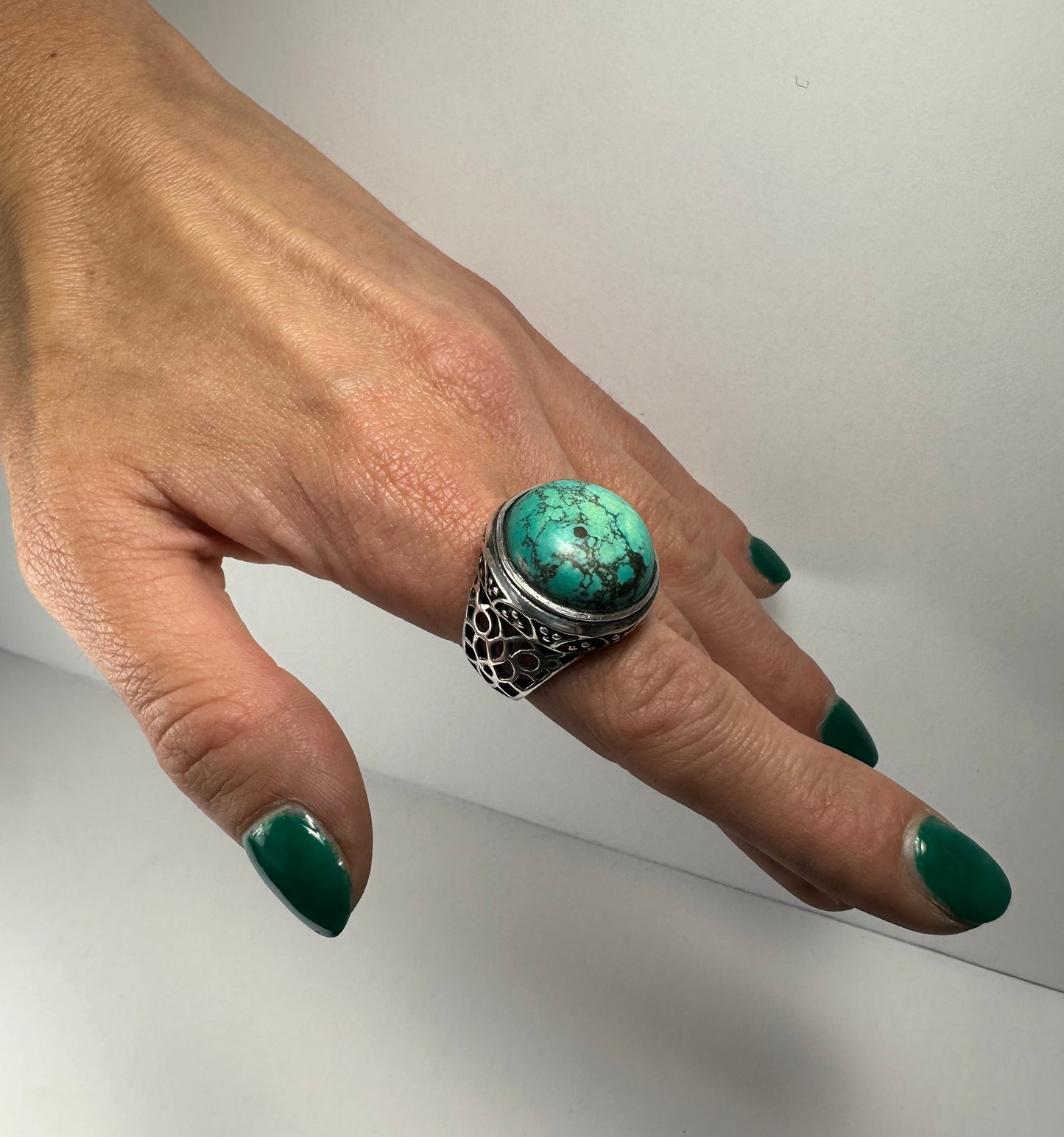 Turquoise Ring - Size 6.5