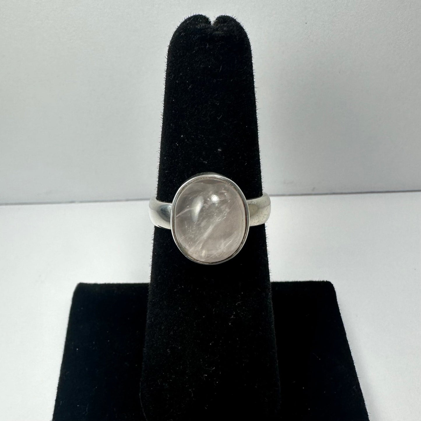 Rose Quartz Oval Cabochon Ring in .925 Sterling Silver Size 6