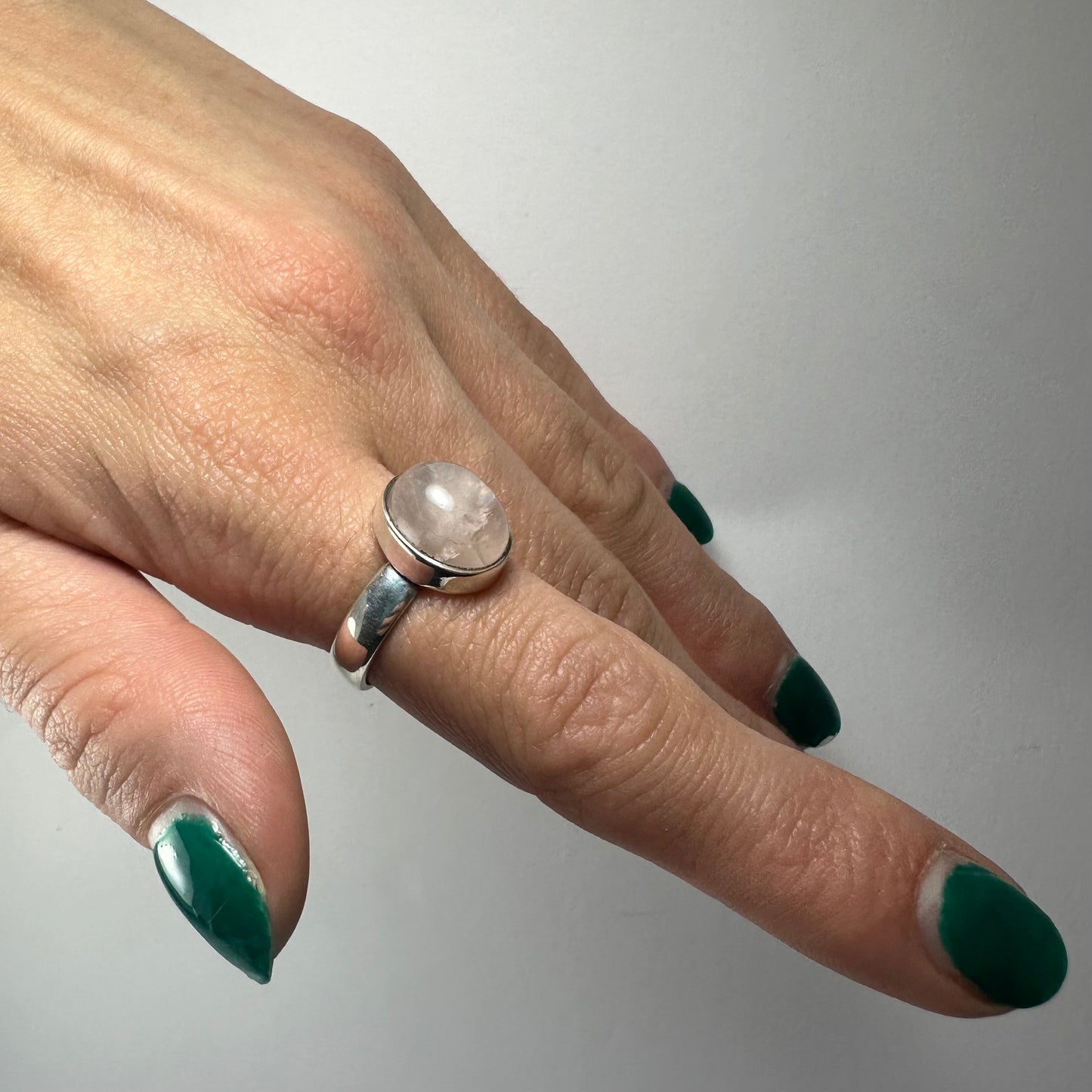 Rose Quartz Oval Cabochon Ring in .925 Sterling Silver Size 6