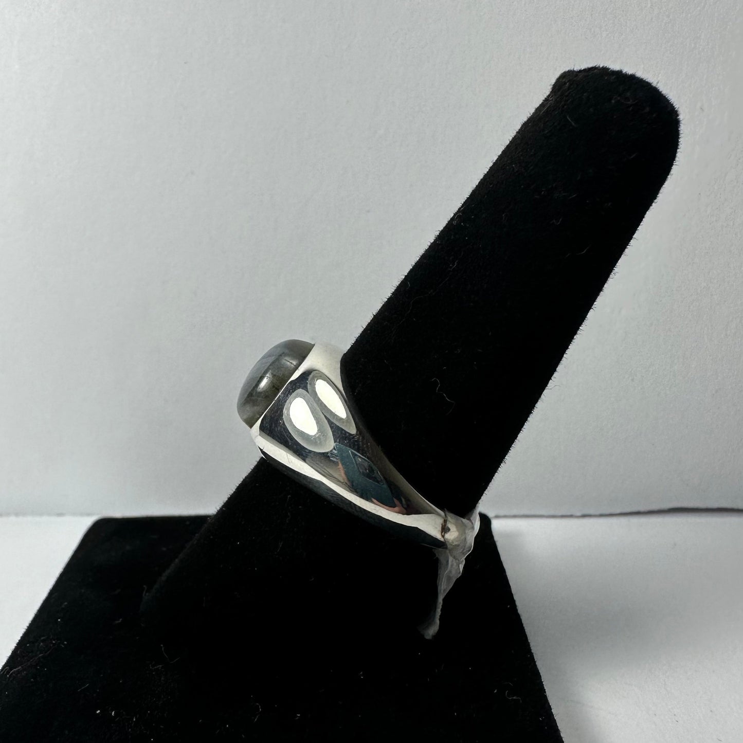 Labradorite Ring - Size 8.5