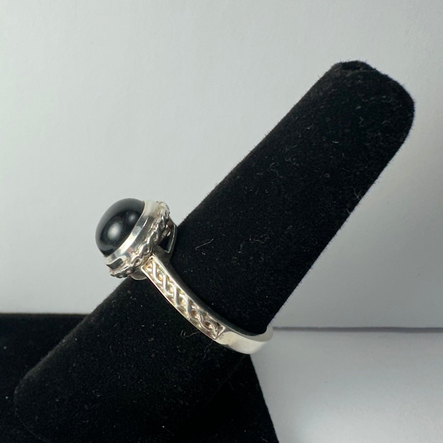 Black Onyx Ring - Size 8