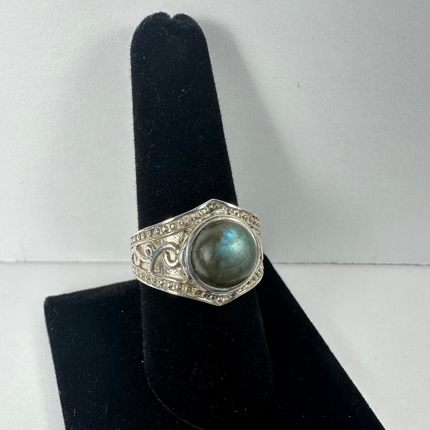 Labradorite Ring - Size 8.5