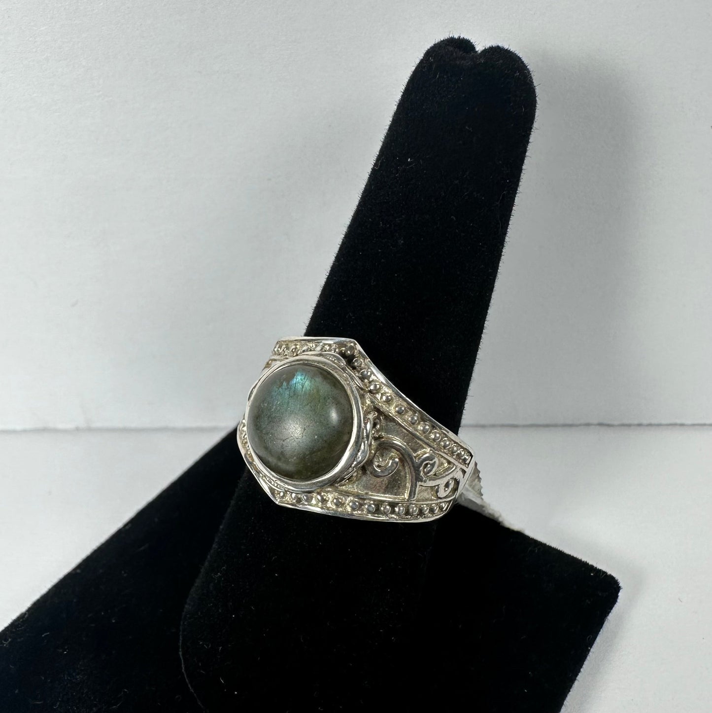 Labradorite Ring - Size 8.5