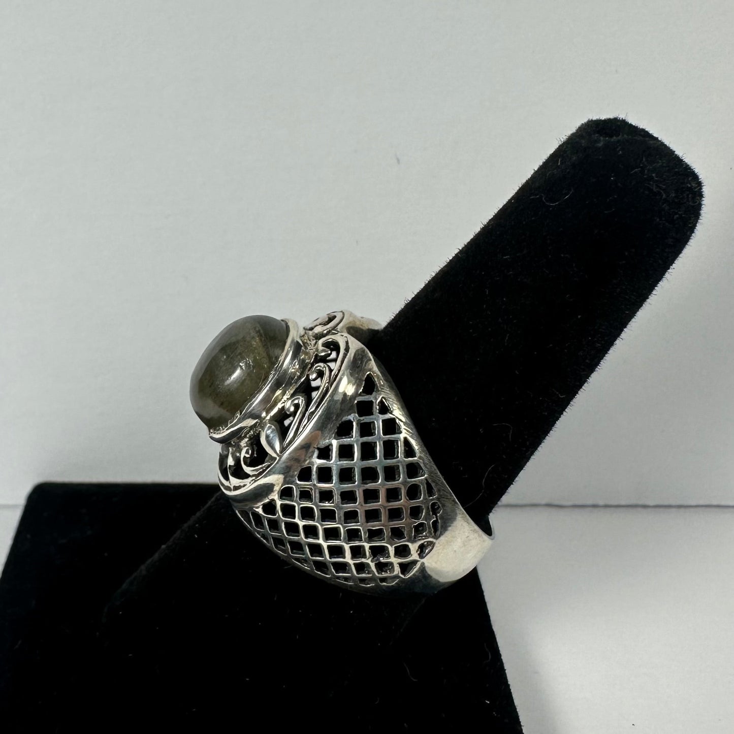 Labradorite Ring - Size 8.5