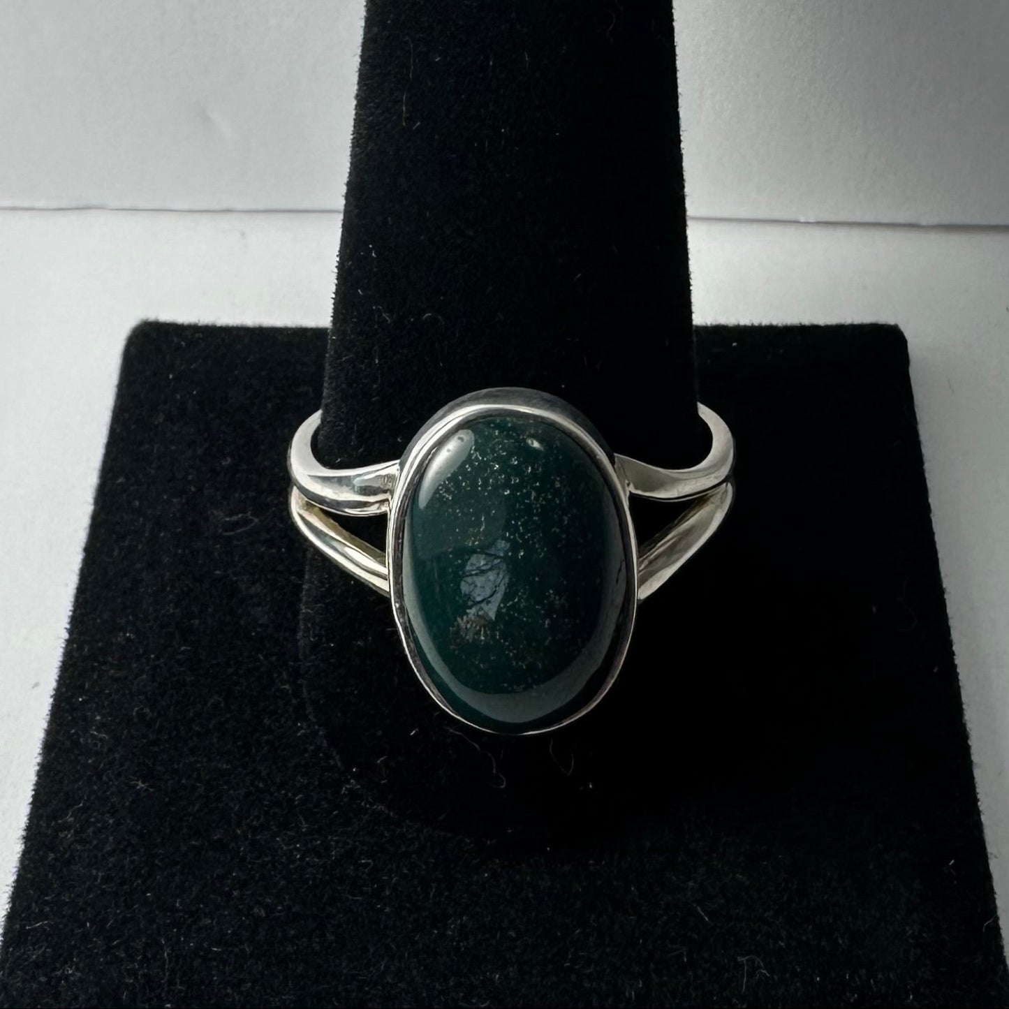 Green Serpentine Ring - Size 13
