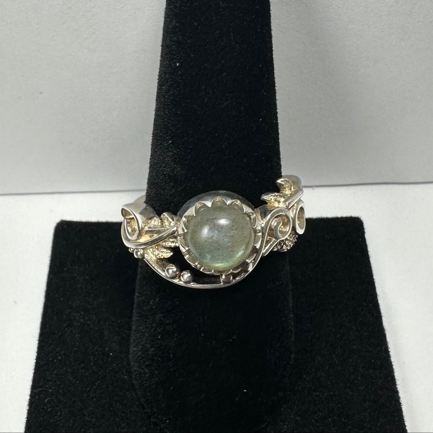 Labradorite Ring - Size 10.5