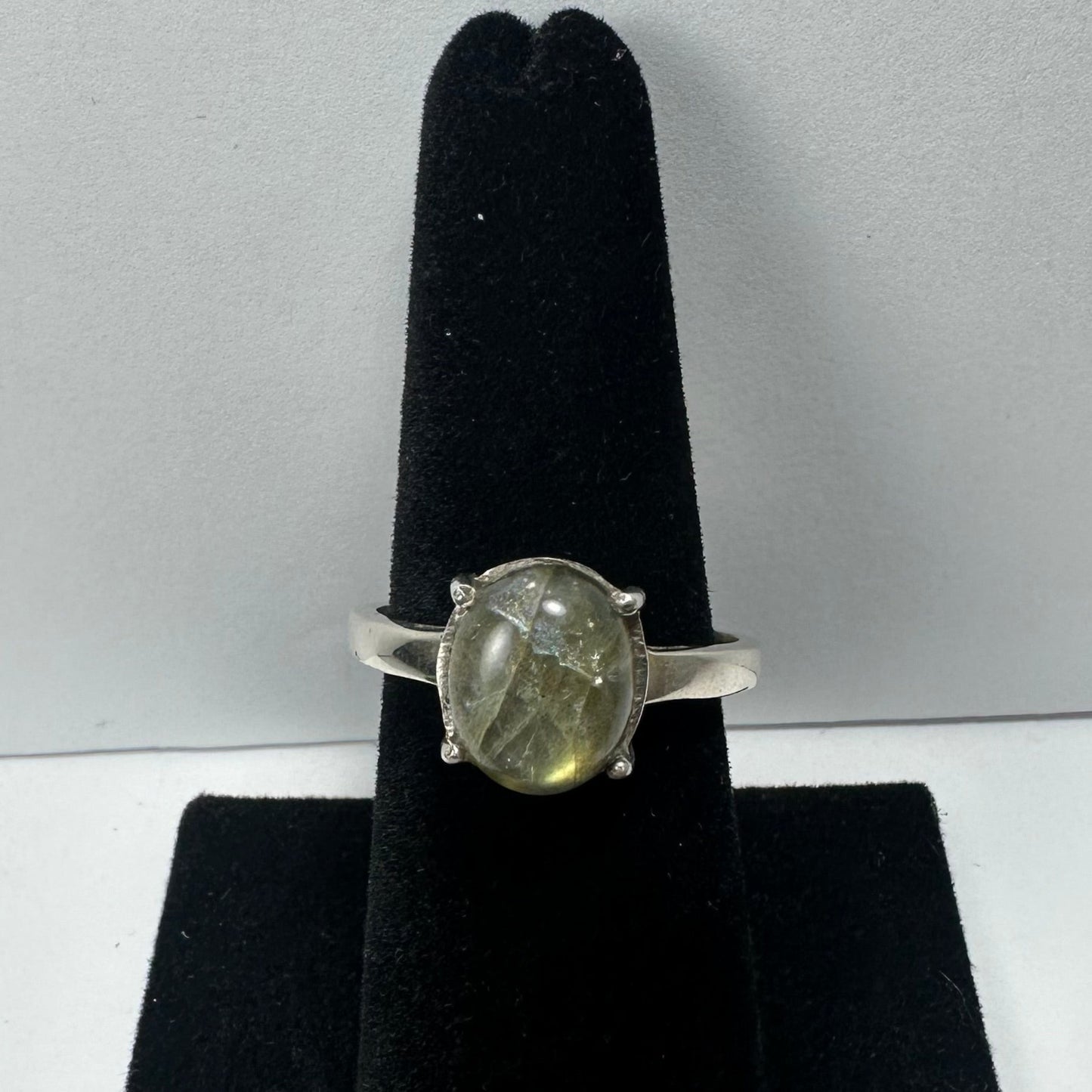 Labradorite Ring - Size 10.5