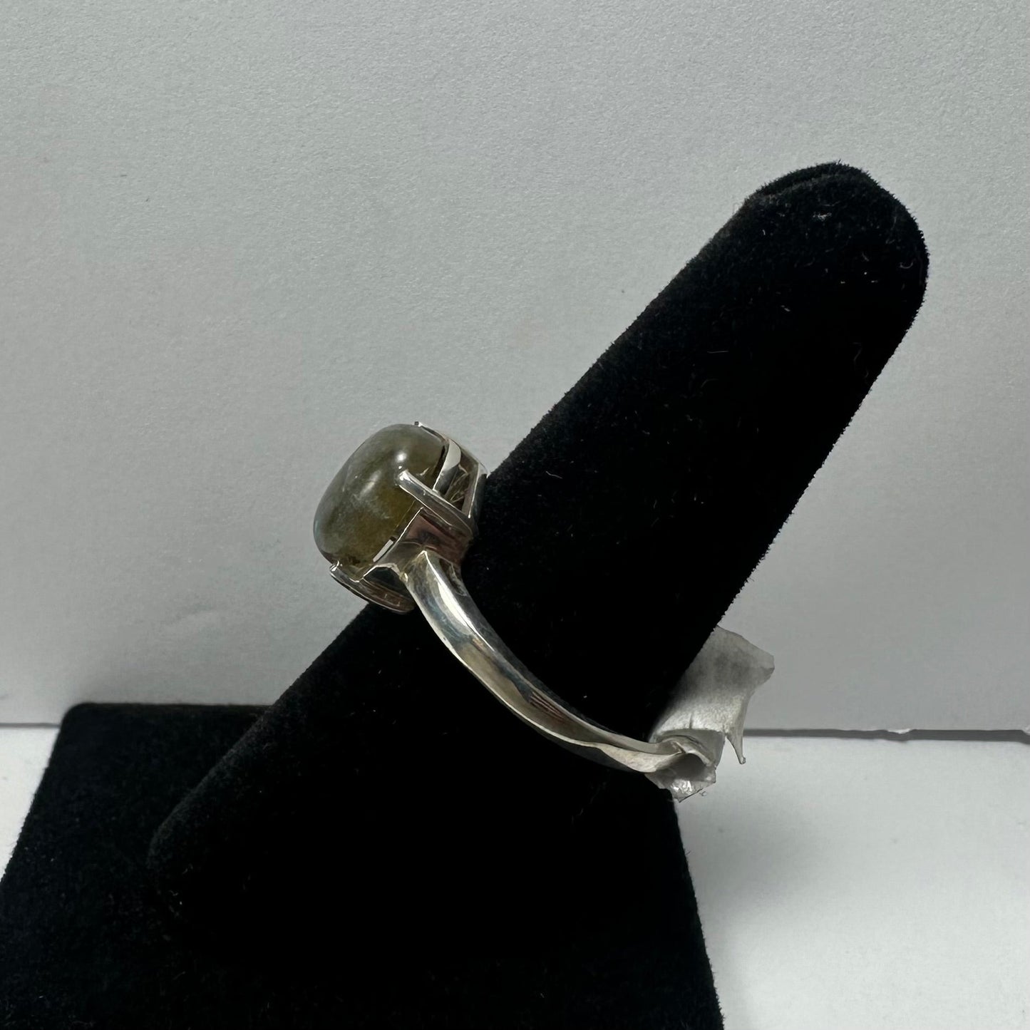 Labradorite Ring - Size 10.5