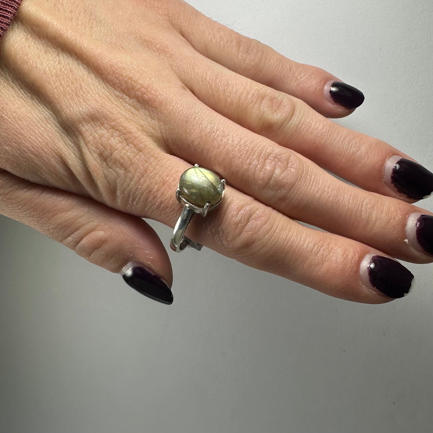Labradorite Ring - Size 10.5