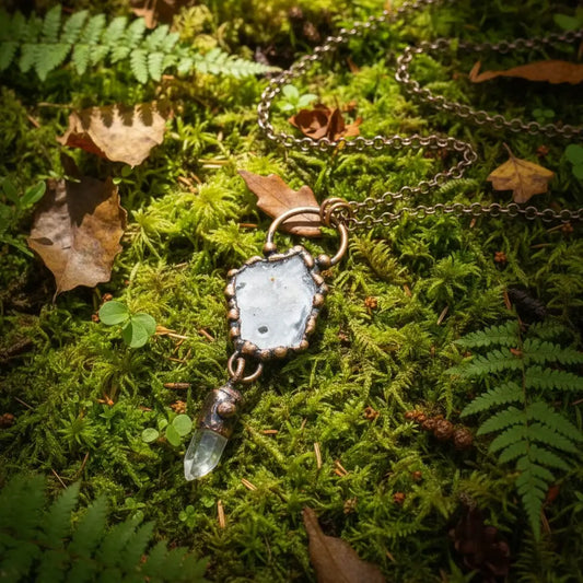 Vintage Onyx & White Crystal Bronze Necklace - CS