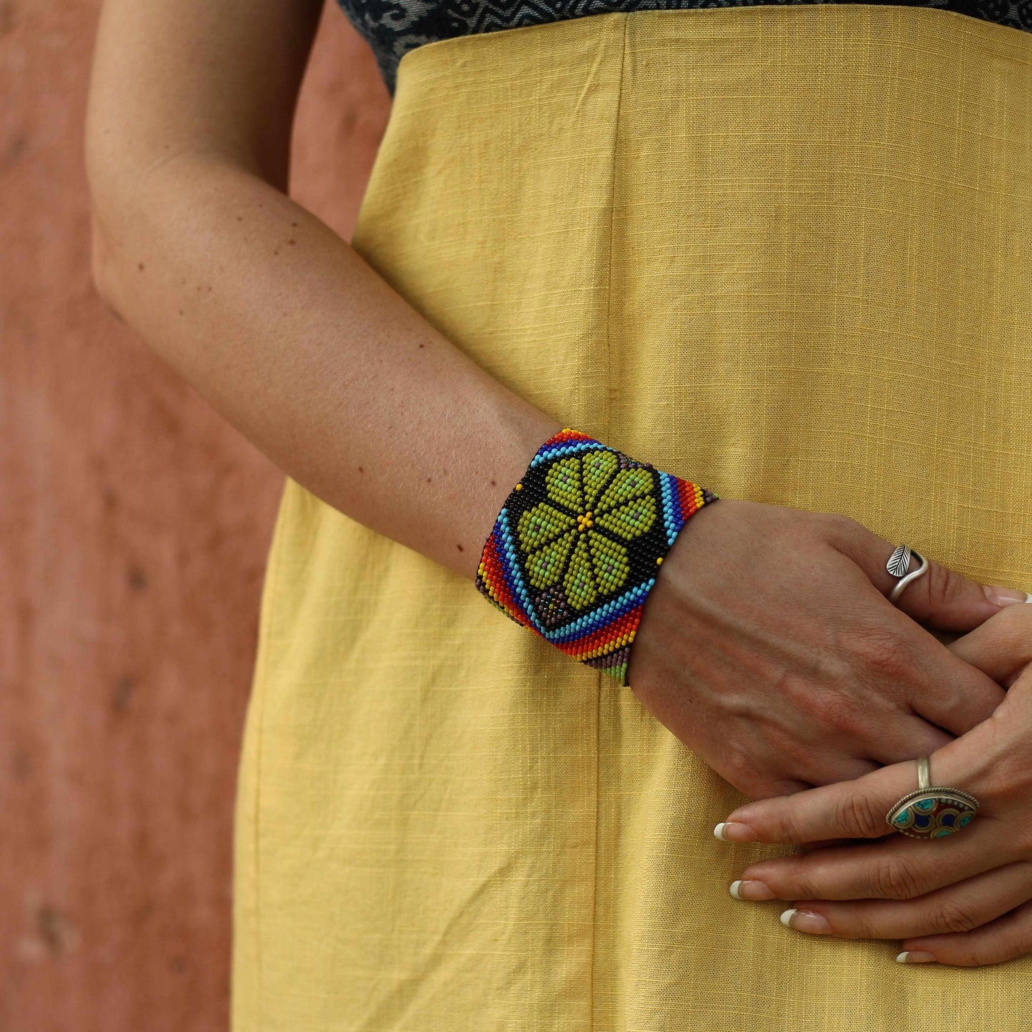 Flor Seed Bead Bracelet - Guatemala
