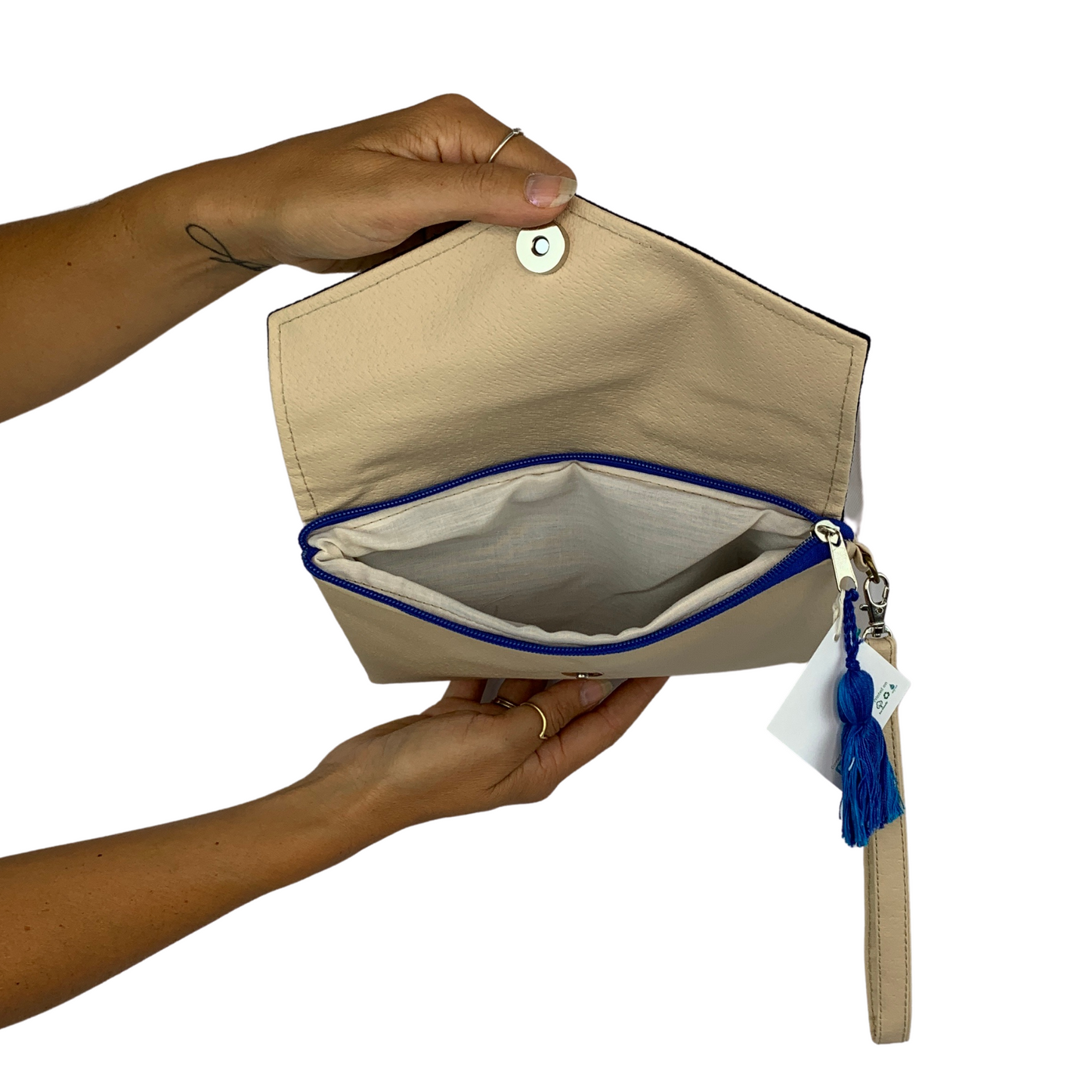 Oasis Vegan Leather  Wristlet - Guatemala