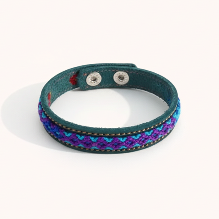 Vista Leather Adjustable Friendship Bracelet - Mexico